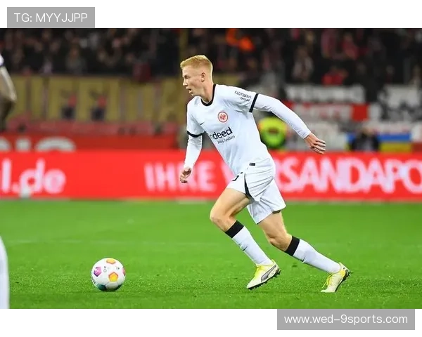 法兰克福外线递进令对方连续被动防守